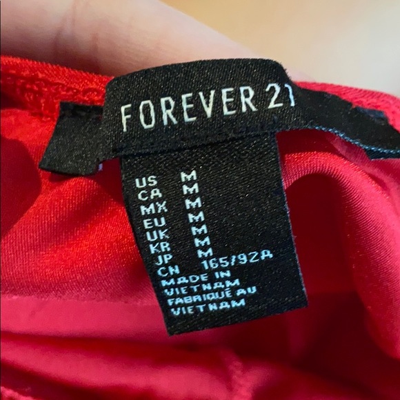 Forever 21 - tight red nylon dress - Picture 4 of 5